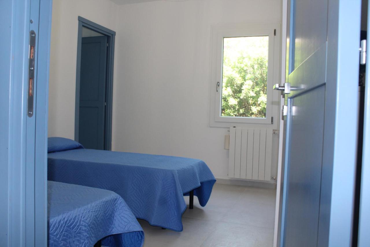 Bona Ciurrata Hotel Голфо Аранчи Екстериор снимка