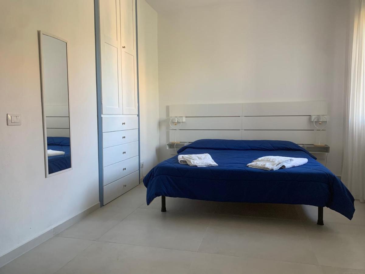 Bona Ciurrata Hotel Голфо Аранчи Екстериор снимка