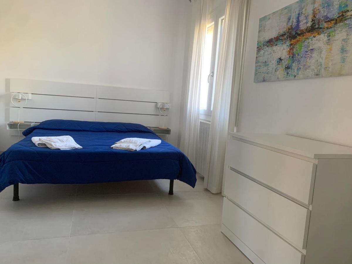 Bona Ciurrata Hotel Голфо Аранчи Екстериор снимка
